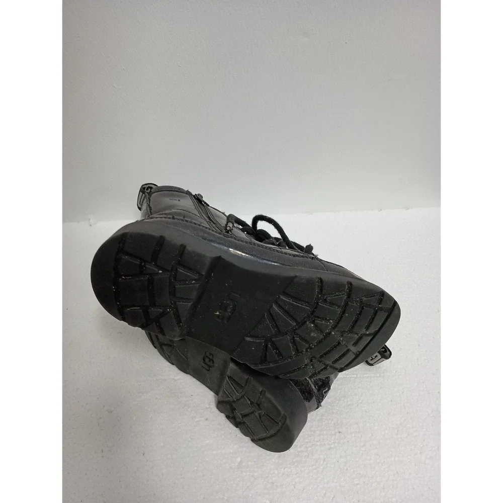 UGG‎ Robbley Glitter Combat Boots Girls Size 1 Black Chunky Outdoor Shoes